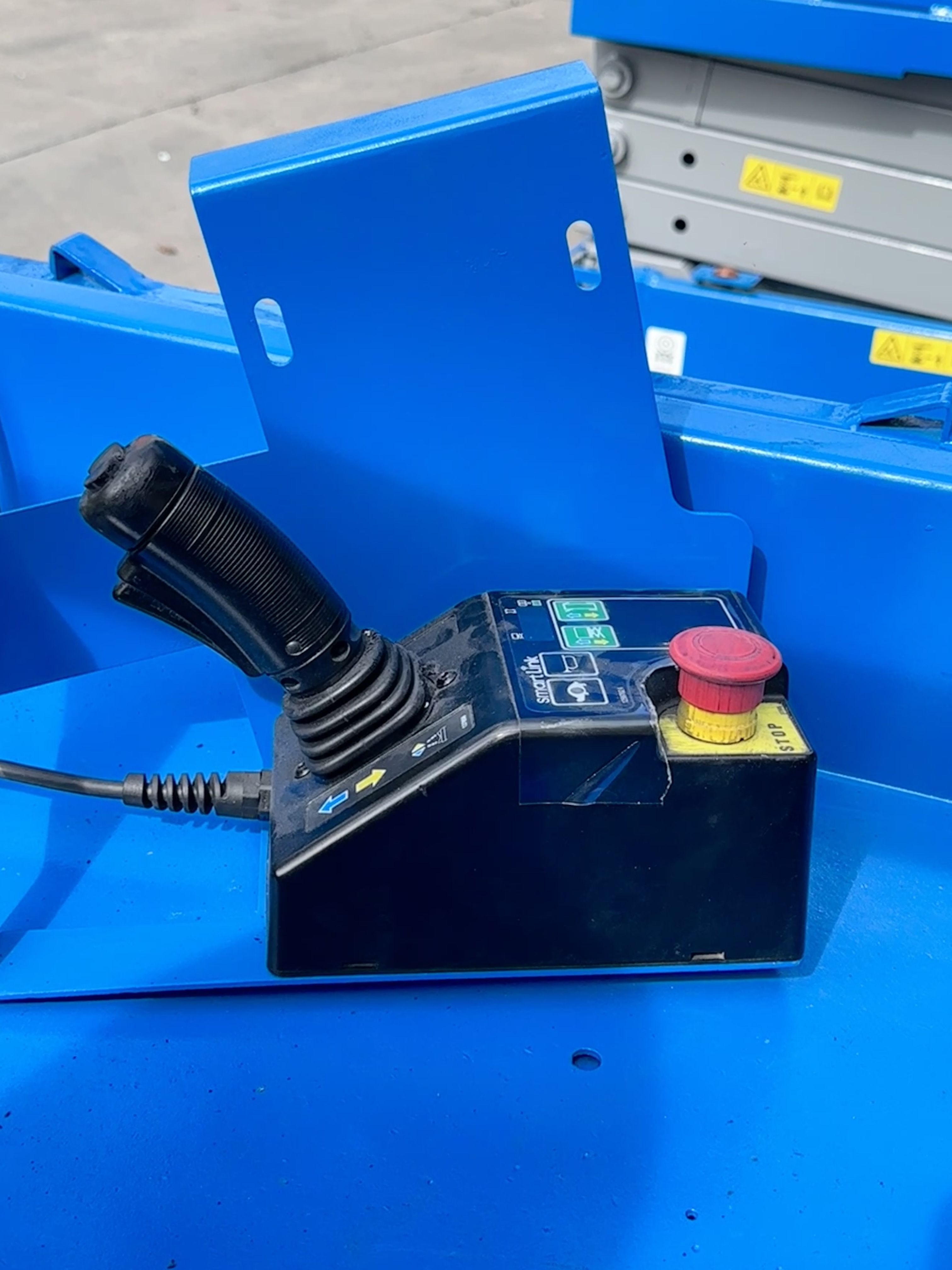 Genie 6m scissor lift