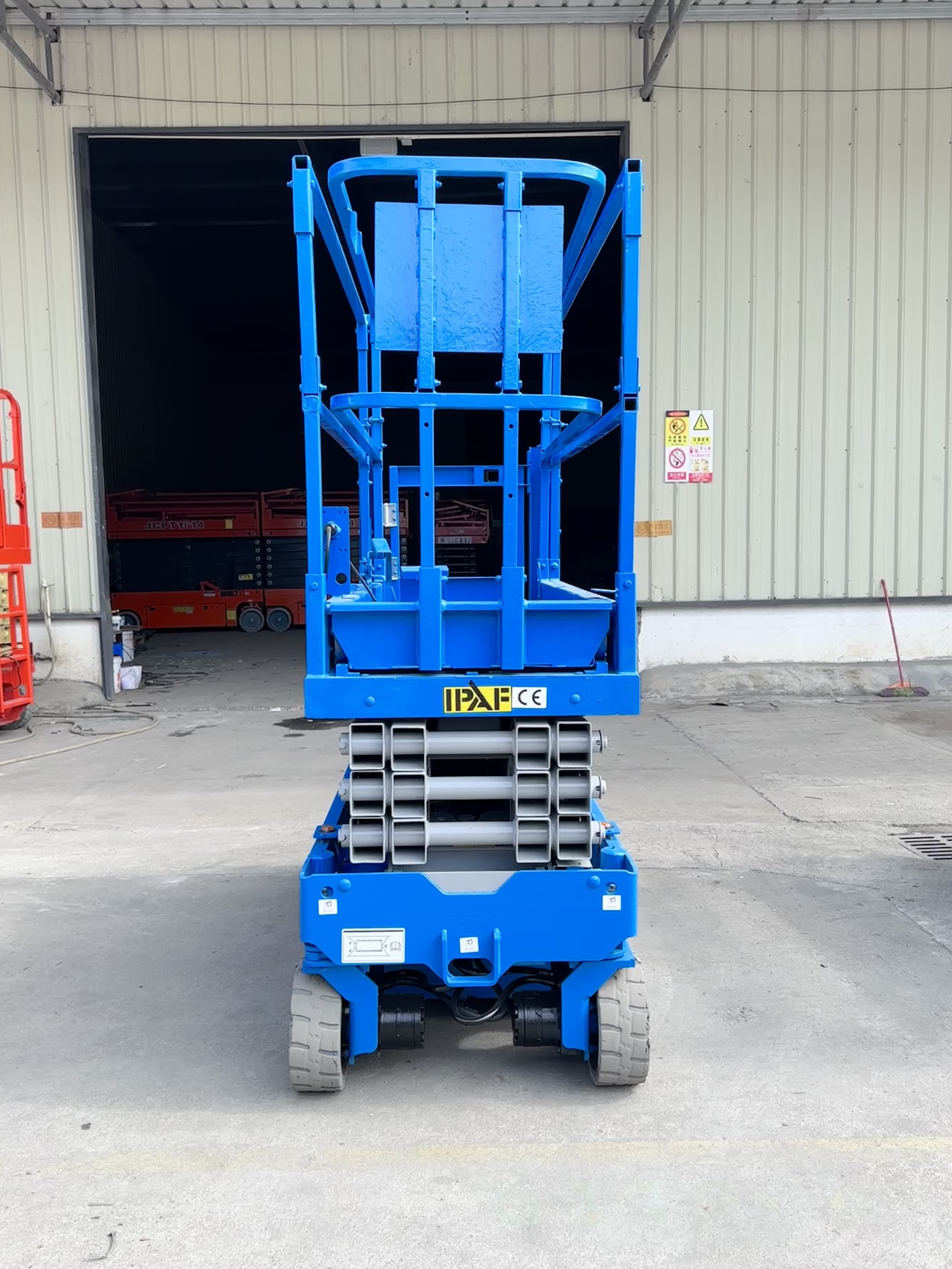 Genie 6m scissor lift
