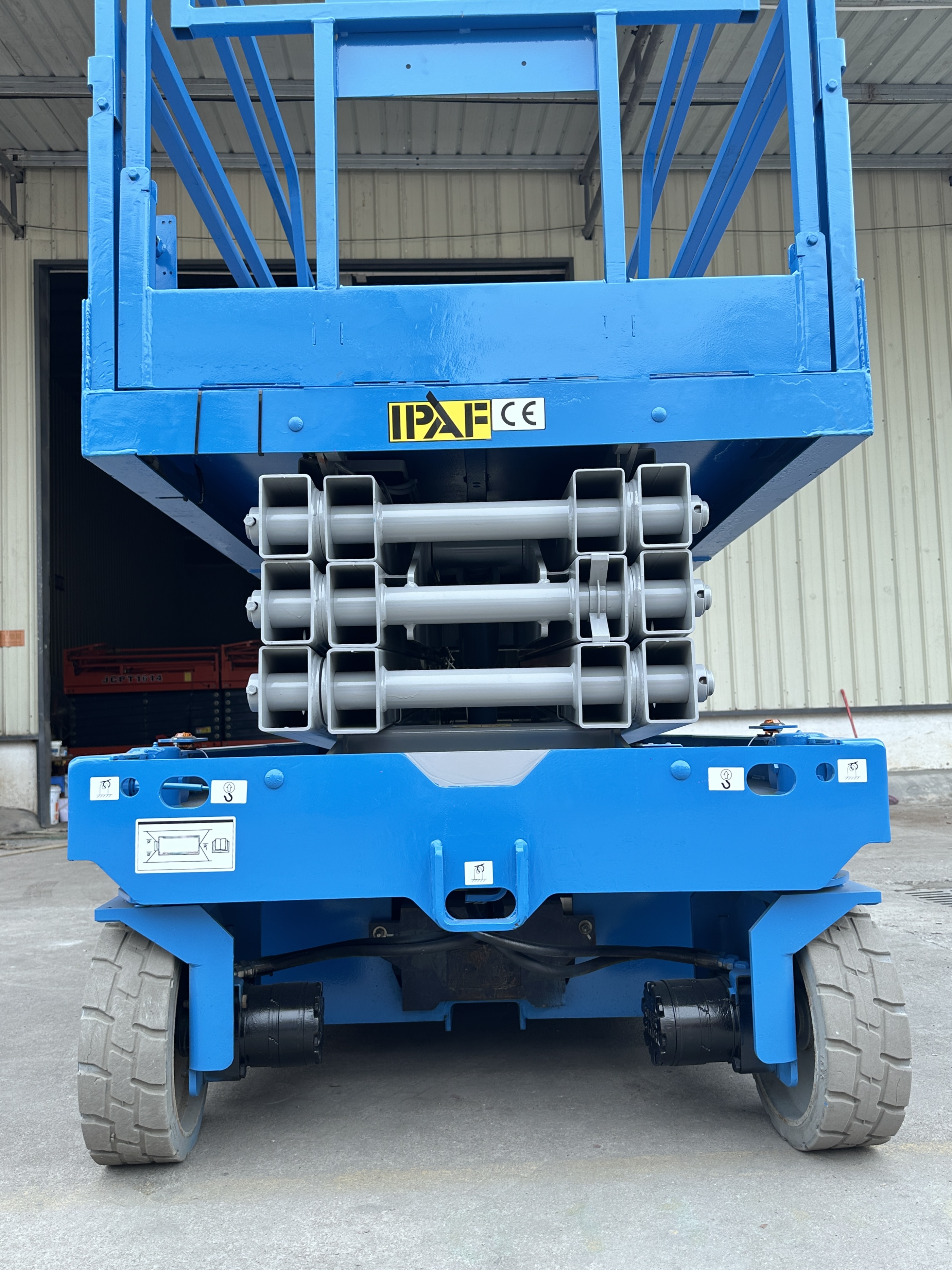Genie 8m scissor lift